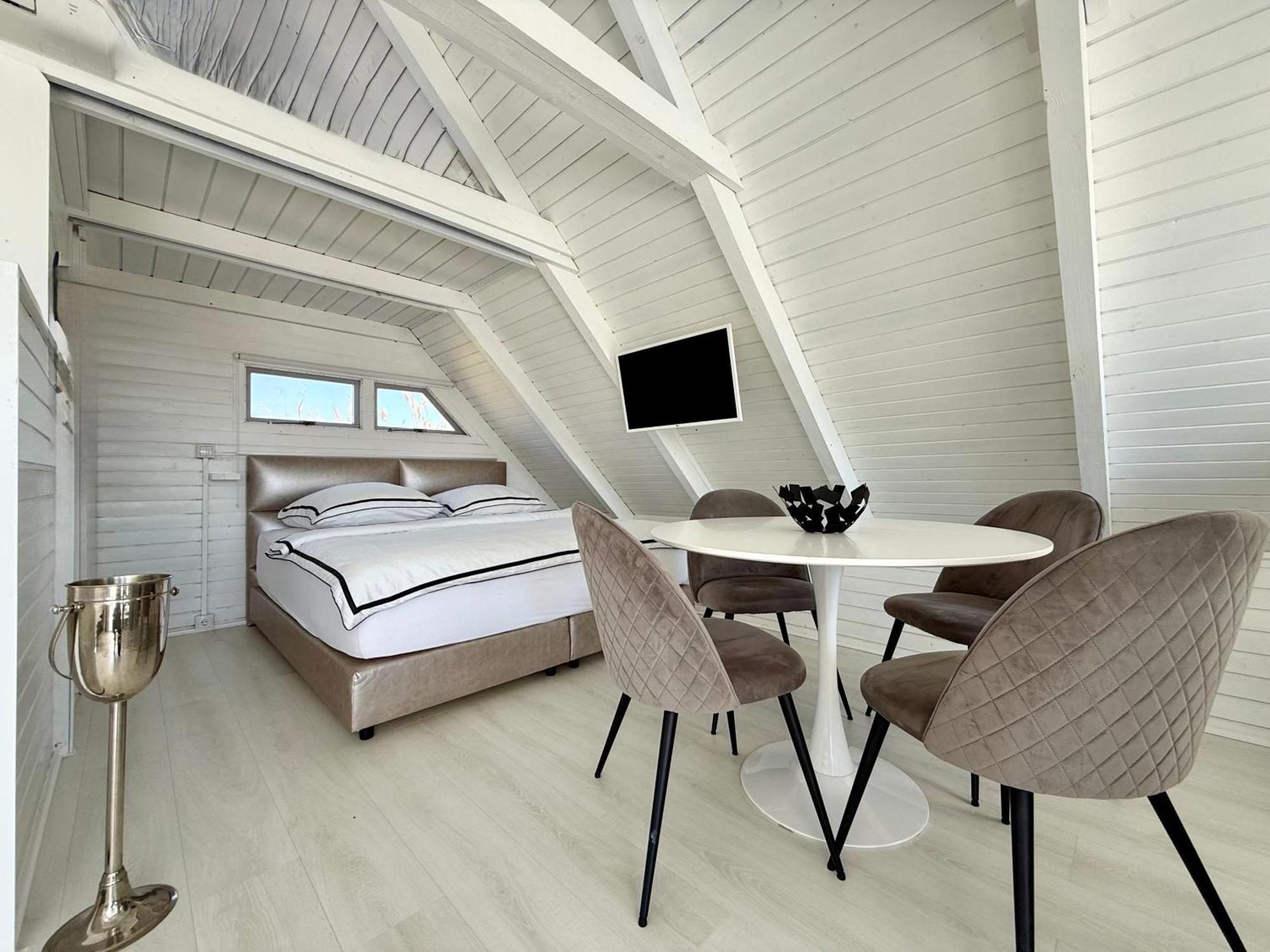 Seehuette Neusiedlersee - Strandhaus, Elektroboot Inklusive Rust Dış mekan fotoğraf